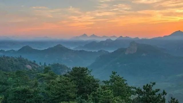 燕山（图片来源网络）