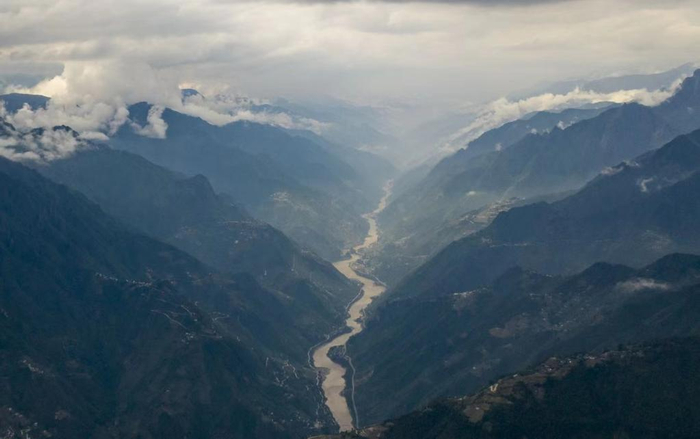 怒江大峡谷风光。