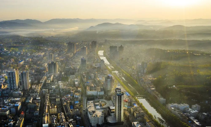 图片来源：新华社