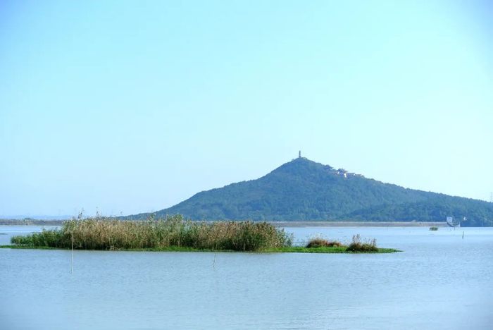 △酷似富士山的仙山/图虫创意