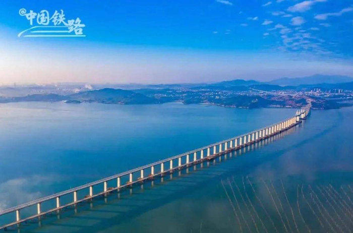 设计时速350公里两条高铁建设取得新进展