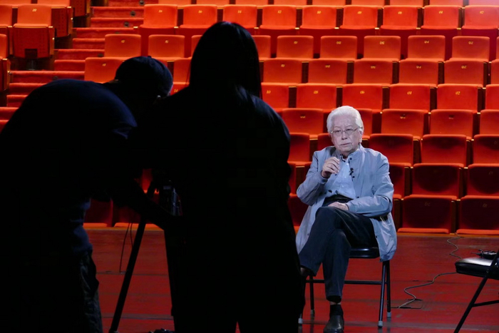 顾威导演近影 摄影：司妧