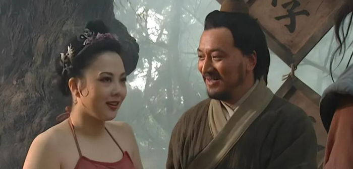 梁丽:因“孙二娘”走红,从女一号到“通缉犯”,她都经历了什么|梁丽|孙二娘|通缉犯|前夫|西安|妲己|潘金莲|离婚|导演|电视剧_新浪娱乐_新浪新闻
