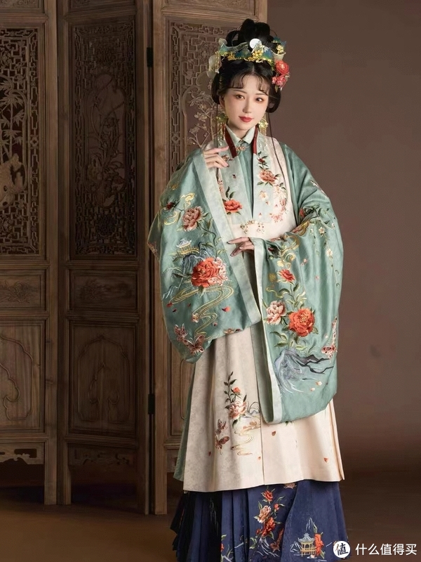 各朝代表性汉服大赏,你最欣赏哪个哪个形制?|唐代|男装|服装|服饰|妇女_新浪新闻