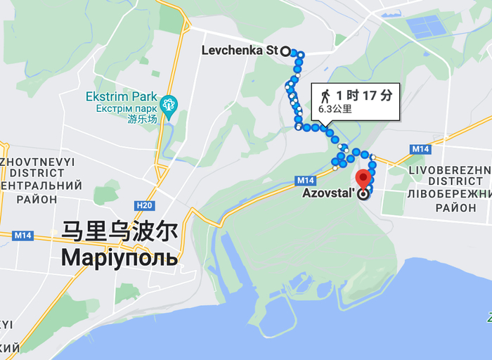 　谷歌地图上伊里奇冶金厂与亚速钢铁厂的相对位置。