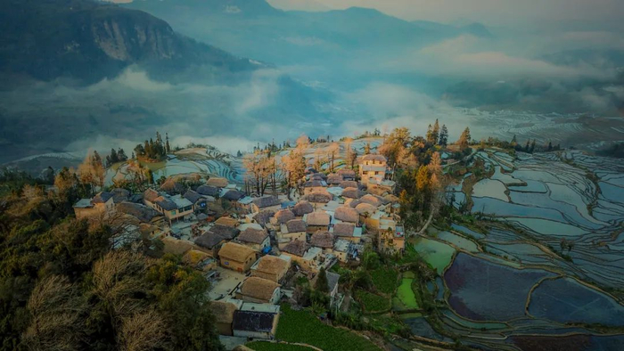 阿者科村 甘与汇 摄