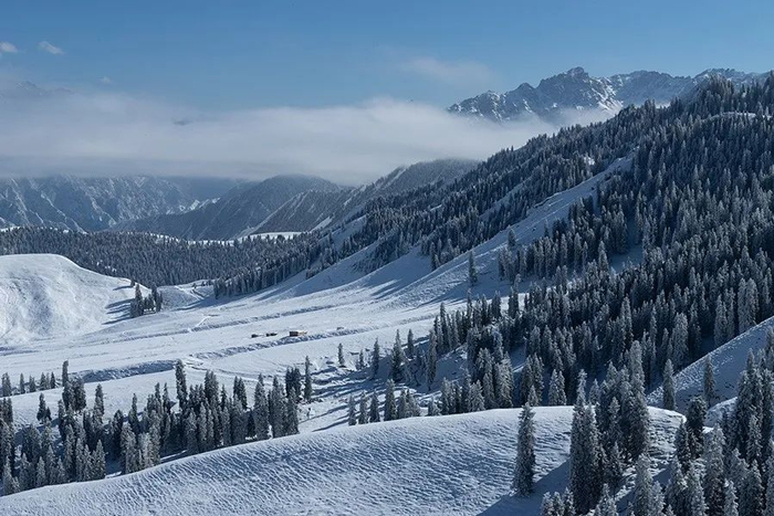 天山。图｜图虫创意