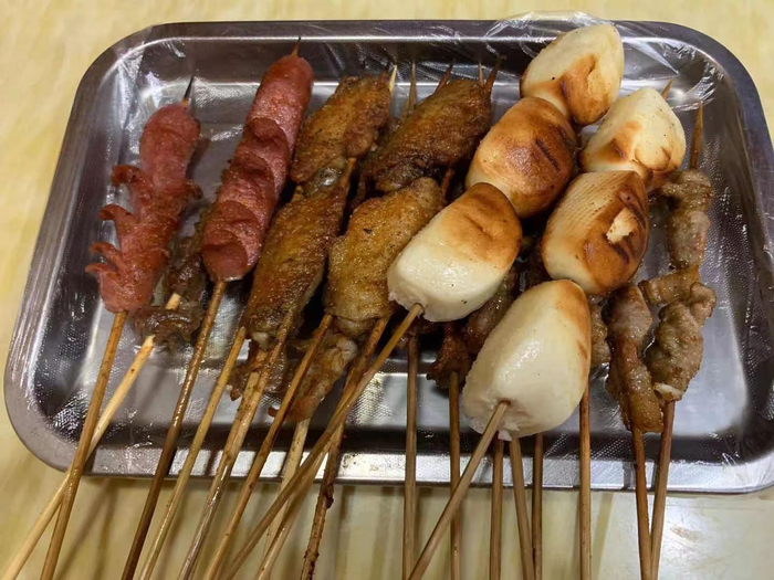 烧烤，已经是去年吃的了。莉莉 供图