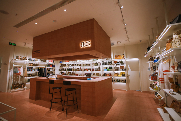 图片来源：只二