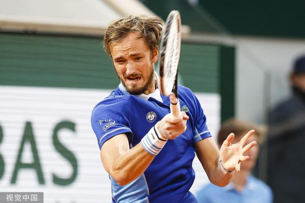 梅德维德夫未能更进一步。