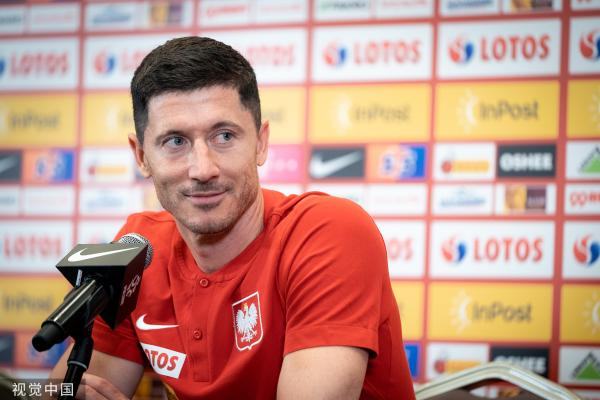 莱万已经准备告别拜仁。