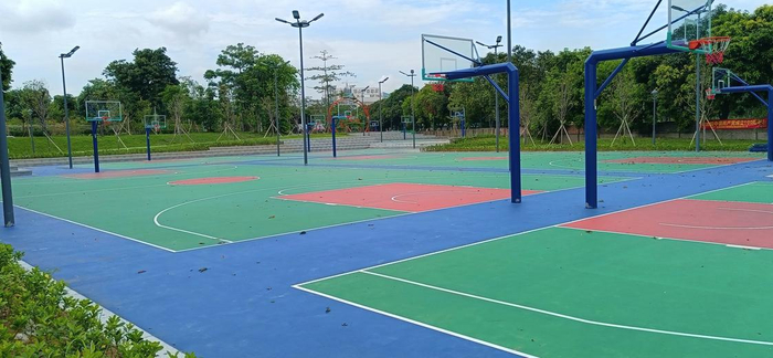 东平水道存院北围段碧道上的体育设施。禅城区通捷市政工程投资有限公司供图