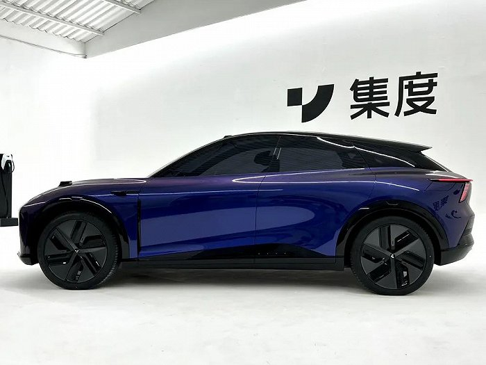 ▲ROBO-01车身侧面