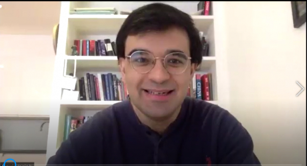 夏仁巍接受观察者网视频采访