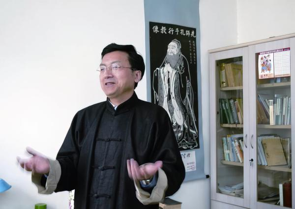 2007年，五十八岁时的张祥龙。