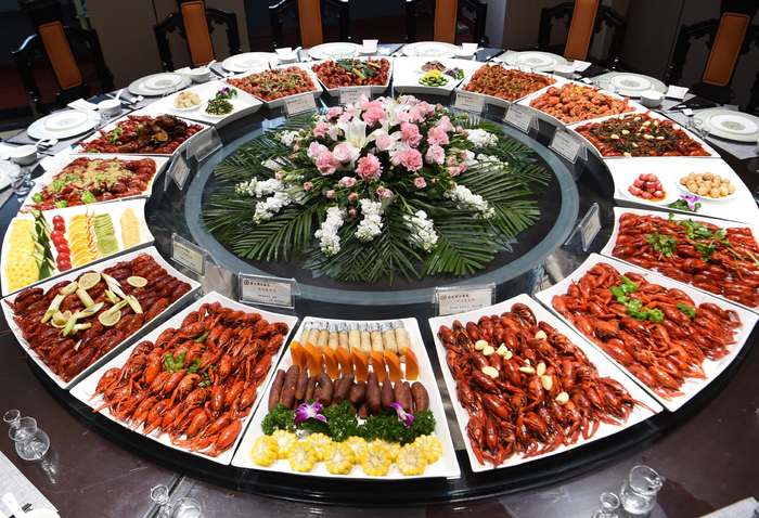 江苏金湖龙虾美食