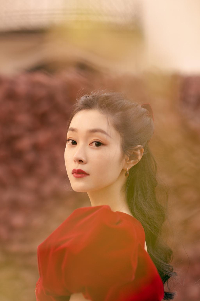 宋轶说自己算是比较有主见的人。  图片来自其工作室微博