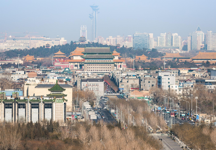 沿中轴线向北远眺，北京城市景观和发展格局尽收眼底。图/IC photo