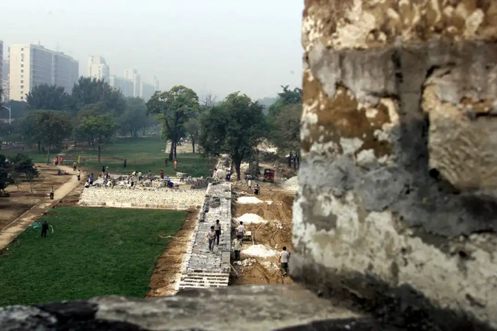 修复明城墙 李继辉摄