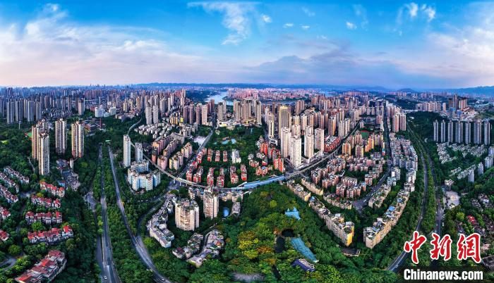 图为鸟瞰大渡口。　解国清 摄