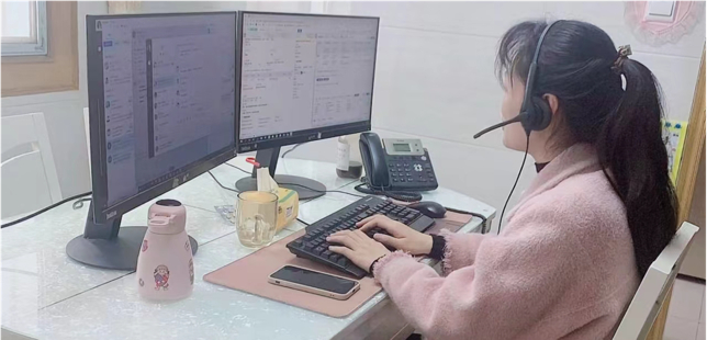 上海地区的客服实行居家办公。