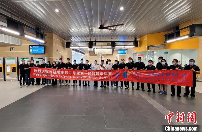 中国交建首次以总承包商的身份承建海外大型城市轨道交通项目线上工程 中国交建 摄