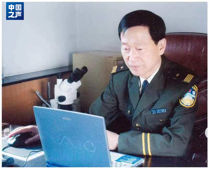 △崔道植工作场景