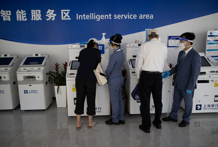  2020中国疫情损失多少钱人民币了(2020中国疫情损失多少钱人民币了呢)