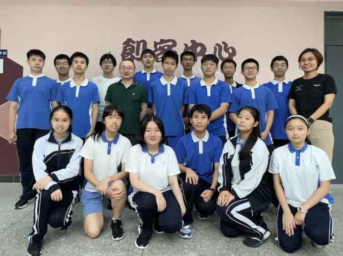 育才中学参赛队伍