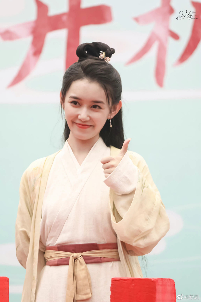 蒋依依新剧花间酒人间月今日开机