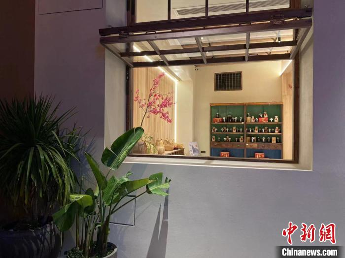 改建的嵩口供销新社成为文艺地标。　受访者供图
