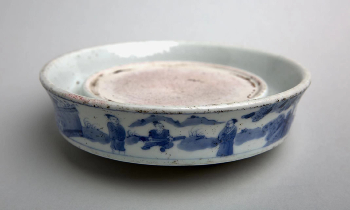 明崇祯青花人物故事纹圆瓷砚