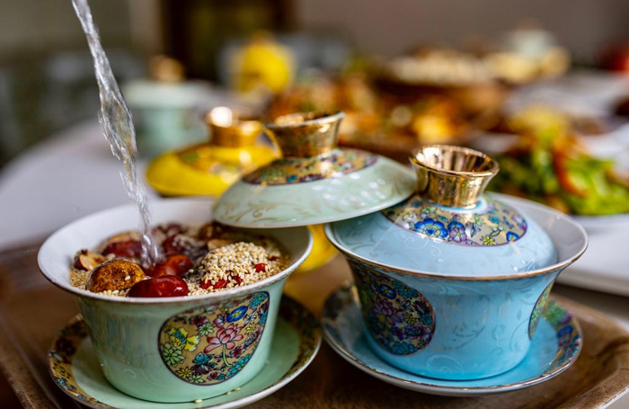 　　这是吴忠市一家早茶店的八宝茶。（新华社记者杨植森 摄）