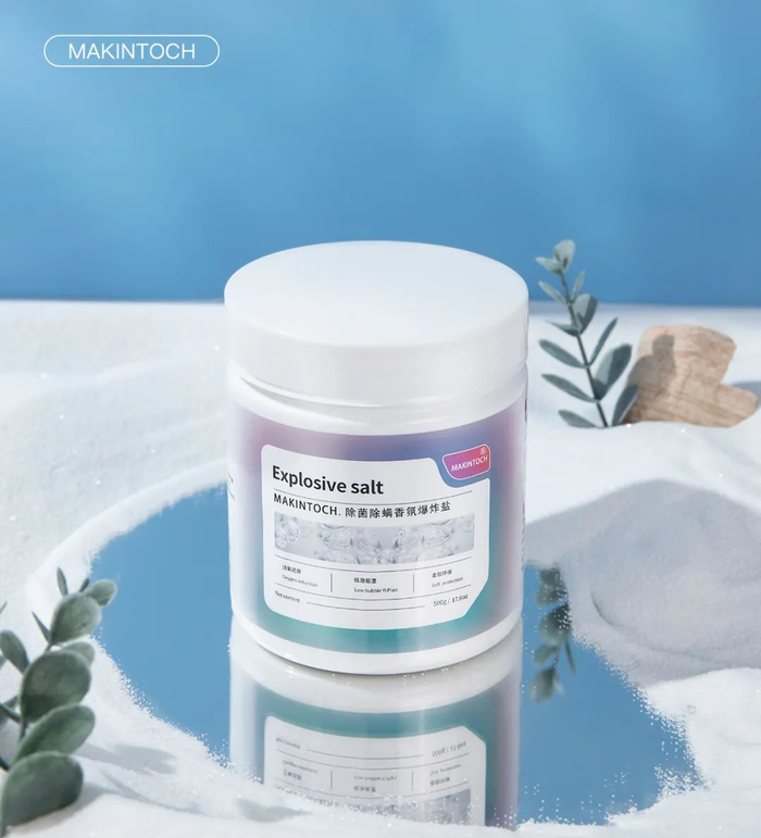 调制了一份油汪汪的“火锅调料”