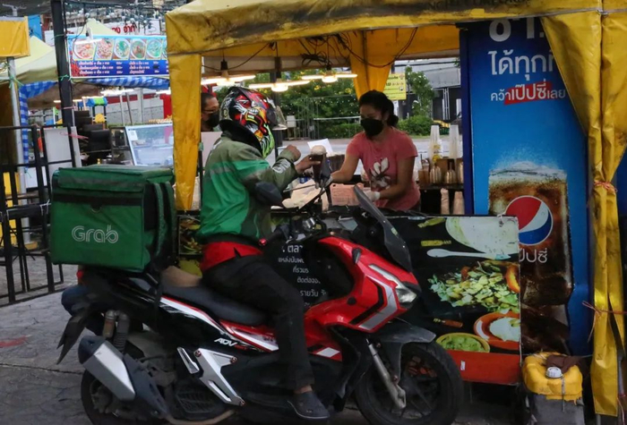 研究报告称泰国外卖产业规模高达558亿泰铢  图片来源：中国新闻图片网