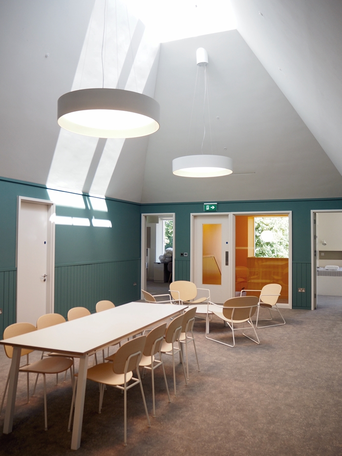 七橡树学校艾舍之家