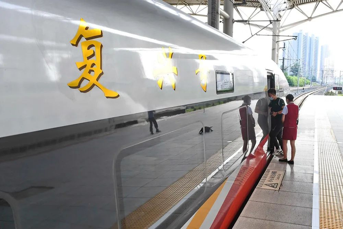 图片来源：新华社