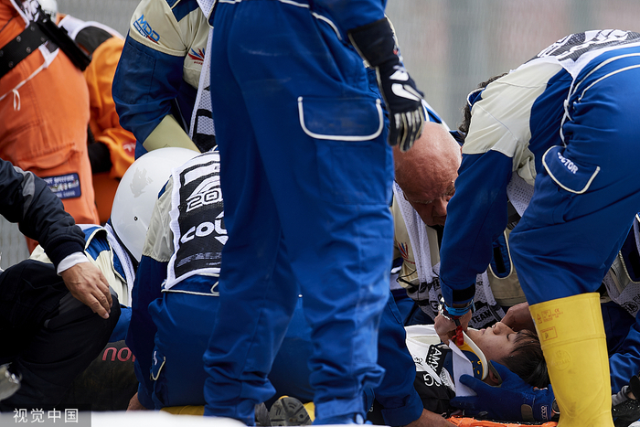 周冠宇被救出。