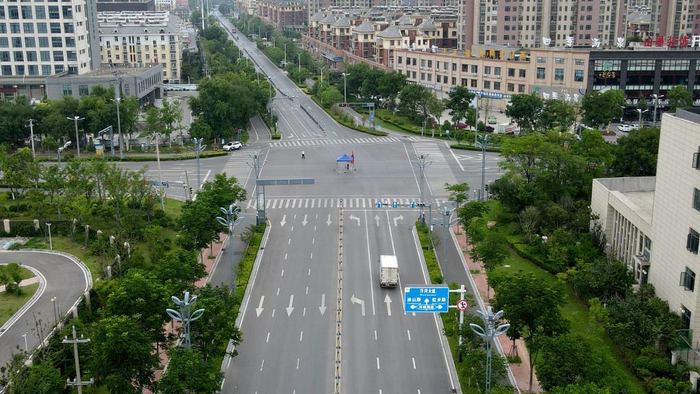 　　7月4日的安徽泗县街头（无人机照片）。新华社记者 黄博涵 摄