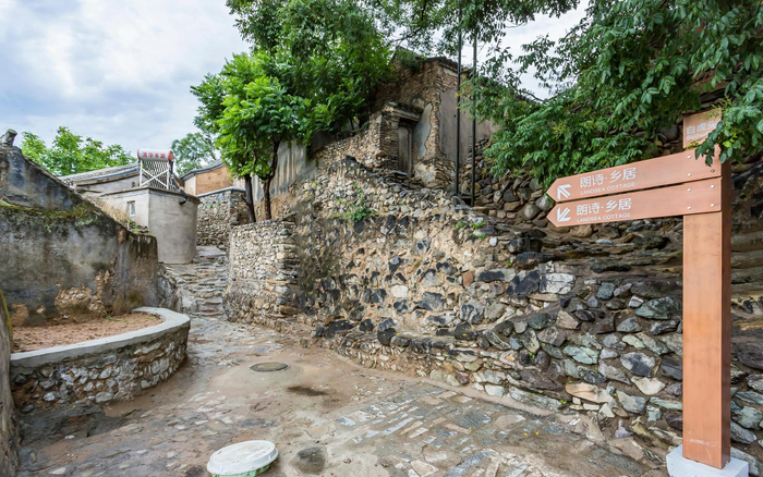 朗诗乡居白虎头店。  