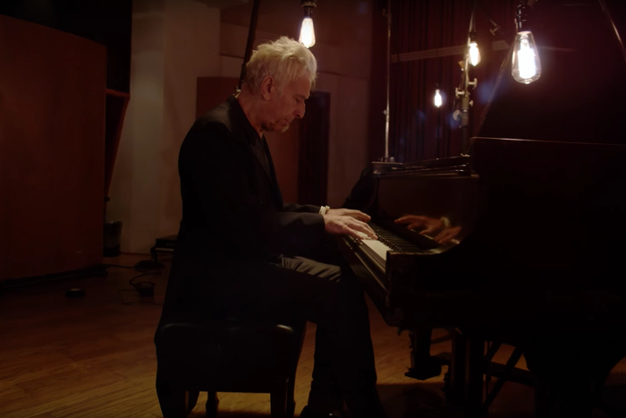 约翰·凯尔翻唱《哈利路亚》