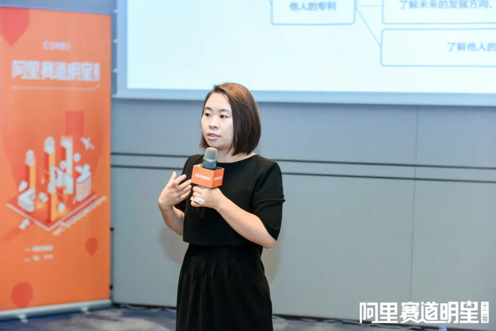 　　权大师创始人 孟潭