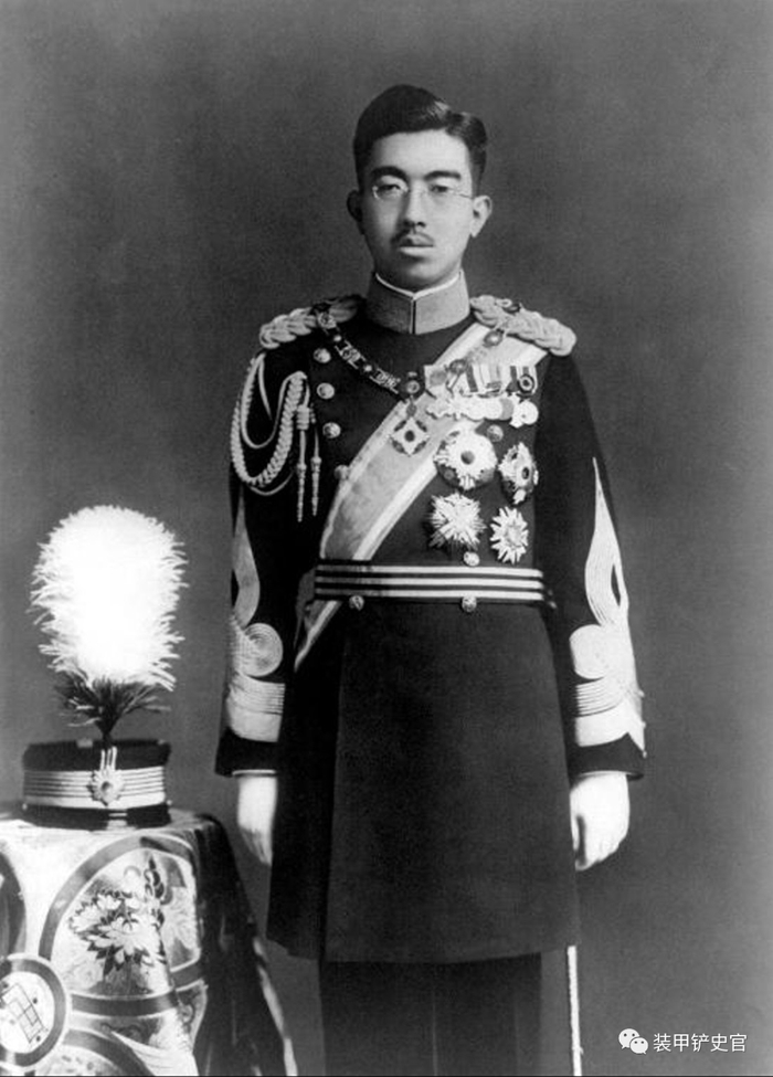 安倍被追授最高勋章,曾为日本皇族专属,还有一个争议中国人