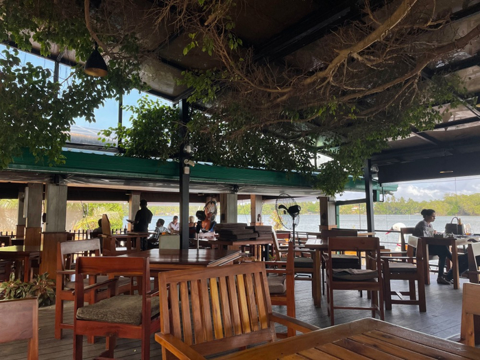 因为停电和缺燃油，Pier88餐厅目前没法提供咖啡和披萨。