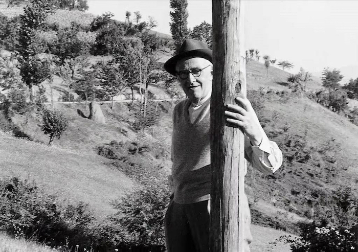 乔治·莫兰迪在博洛尼亚市郊格里扎纳的留影