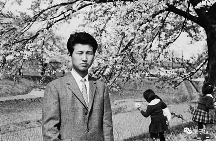 △年轻时的舛冈富士雄