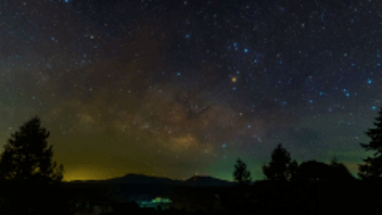 玉龙县融媒体中心 双子天文庄园 供图