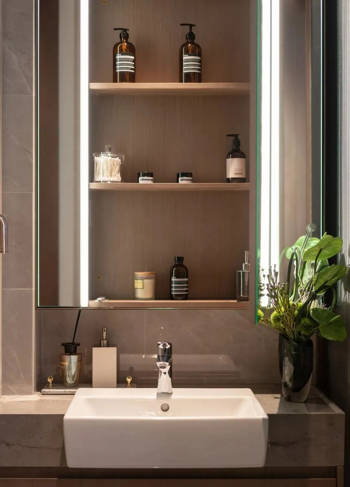 金珺府建筑面积约139㎡四房实拍图