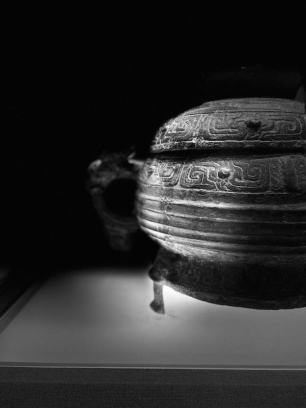 三门峡虢国博物馆“周风虢韵”展览现场   澎湃新闻 图