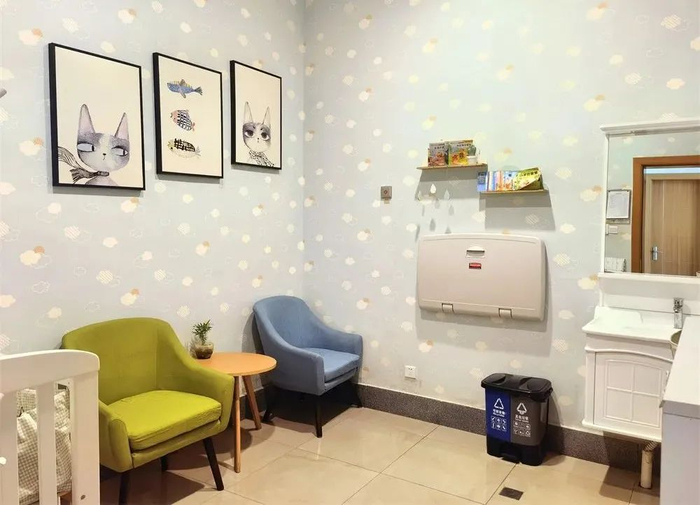 建德服务区内的妈咪小屋